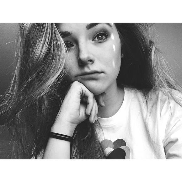 Meet your Posher, Brooklyn - Picture 1 of 1